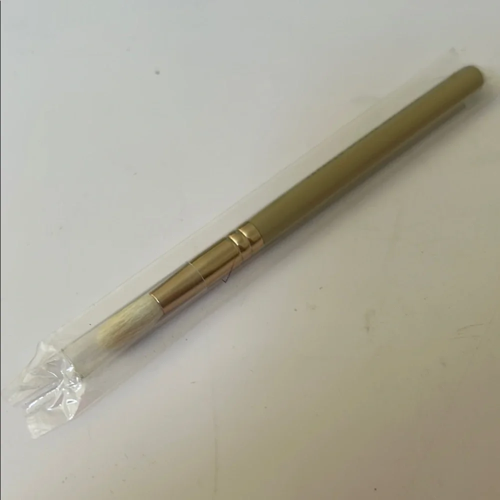 bareMinerals Tapered Crease Defining Brush - SEALED